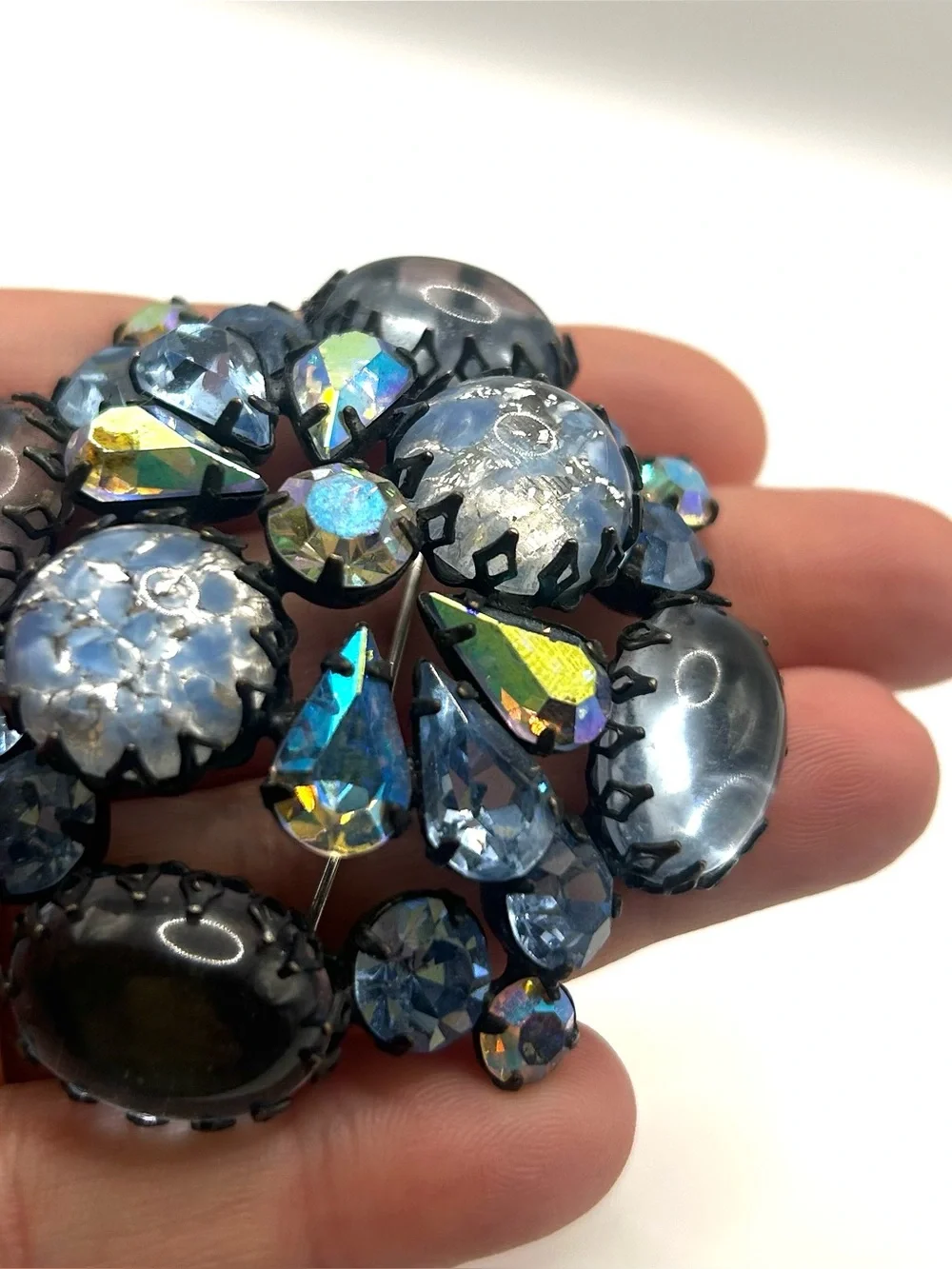 Vintage Rhinestone signed Regency Rare Blue Crystal Cluster Cabochon Brooch 50s